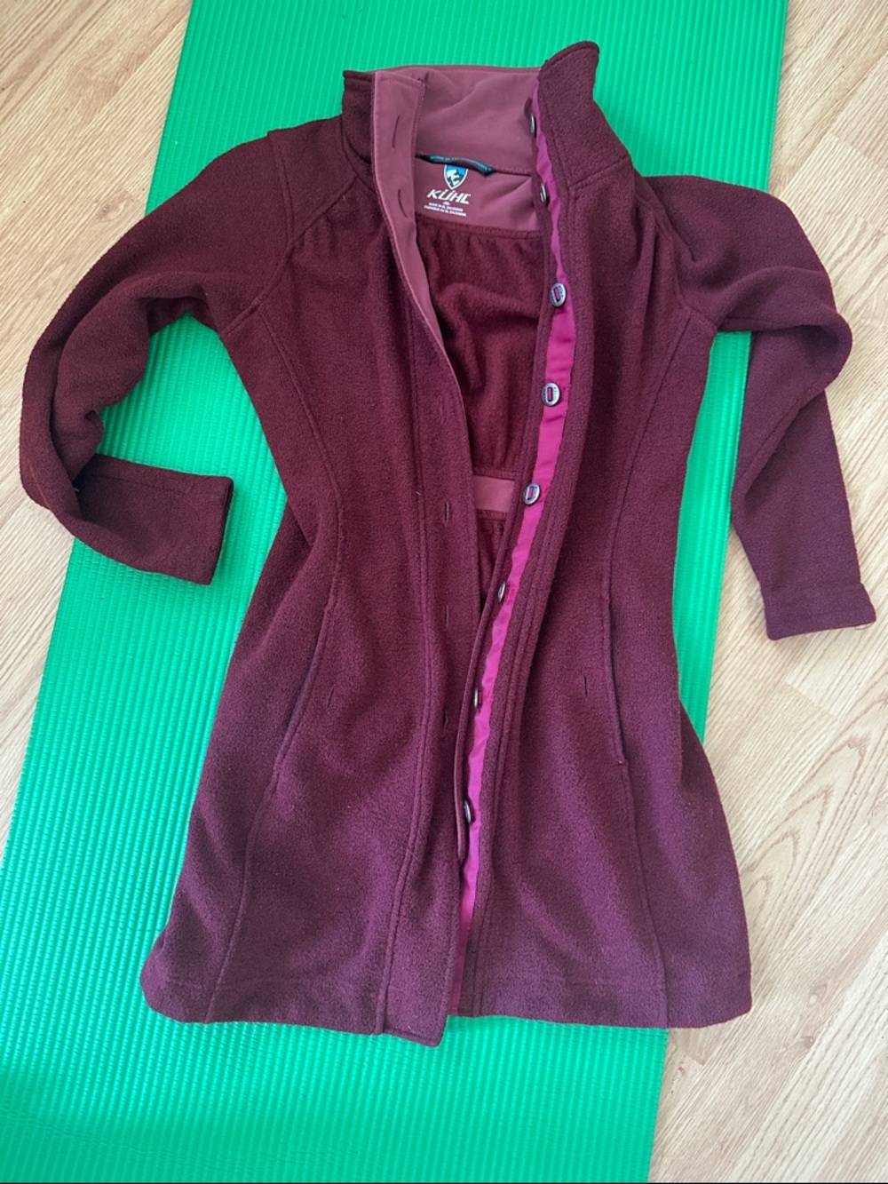 Kuhl Women's Burgundy Fleece Long Cardigan jacket